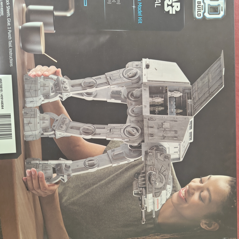 Star Wars AT-AT Model Kit - Picture 3 of 7
